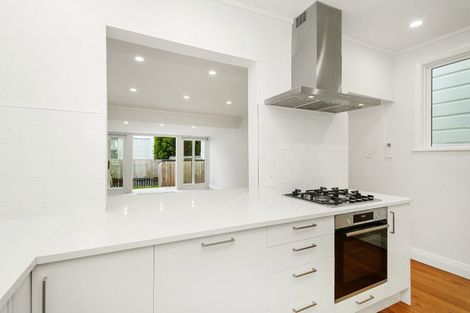 Photo of property in 67 Brougham Street, Mount Victoria, Wellington, 6011