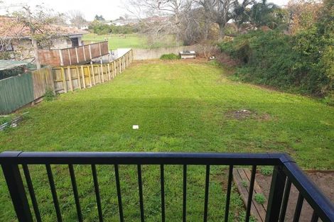 Photo of property in 24 Hamlin Road, Mount Wellington, Auckland, 1060