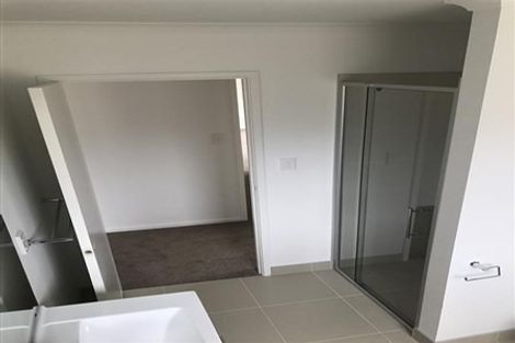 Photo of property in 12 Matawai Puna Drive, Pukekohe, 2120