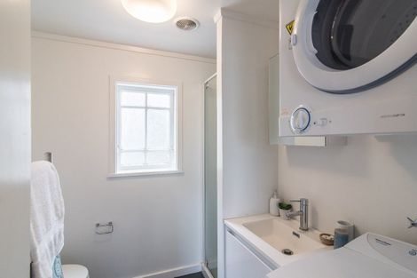 Photo of property in 77 Majoribanks Street, Mount Victoria, Wellington, 6011