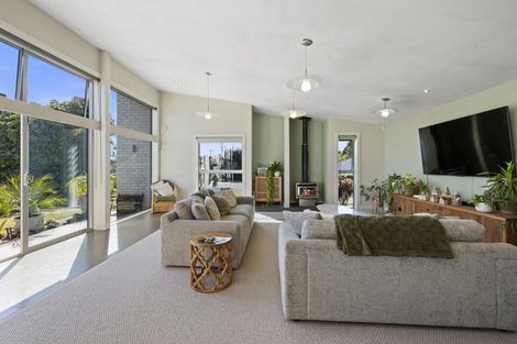 Photo of property in 12d Takiroa Street, Urenui, 4375