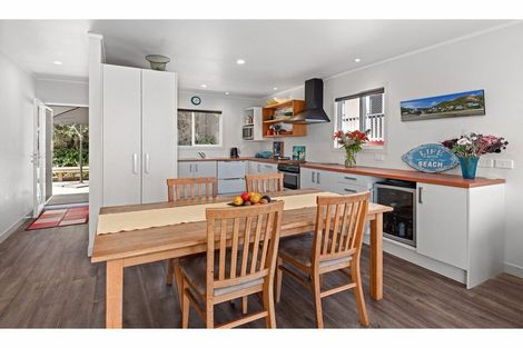 Photo of property in 19 Ocean Close, Te Kopuru, Dargaville, 0371