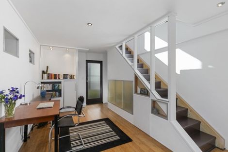 Photo of property in 77a Miramar North Road, Miramar, Wellington, 6022