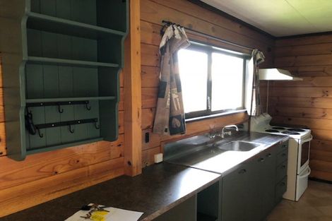 Photo of property in 37 Waterford Road, Fitzroy, Hamilton, 3206