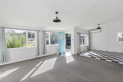 Photo of property in 38 Rodney Avenue, Te Horo Beach, Otaki, 5581