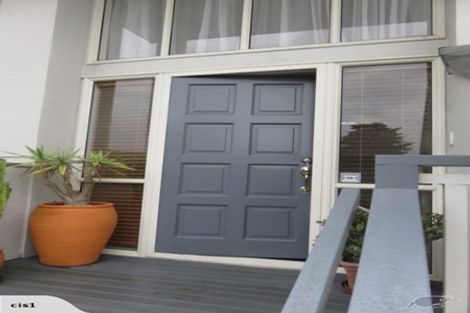 Photo of property in 21 Bard Place, Golflands, Auckland, 2013