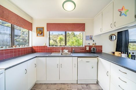 Photo of property in 96b Lord Street, Stokes Valley, Lower Hutt, 5019