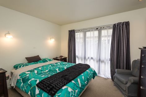 Photo of property in 2/90 Proctor Street, Papanui, Christchurch, 8053