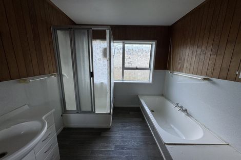 Photo of property in 2/14 Colum Place, Bucklands Beach, Auckland, 2014