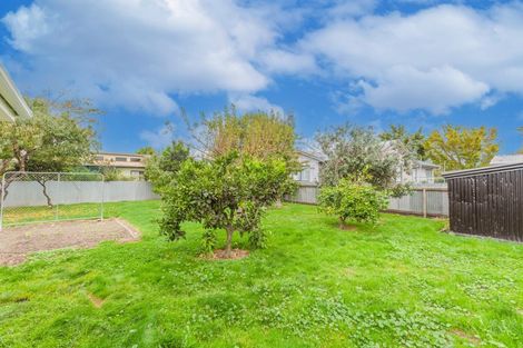 Photo of property in 3 Nicholson Street, Mayfair, Hastings, 4122