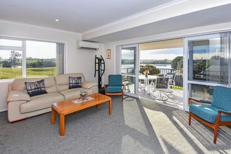 Photo of property in 7 Roseneath Road, Karaka, Papakura, 2580