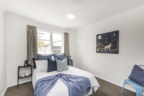 Photo of property in 8 Norwich Place, Awapuni, Palmerston North, 4412