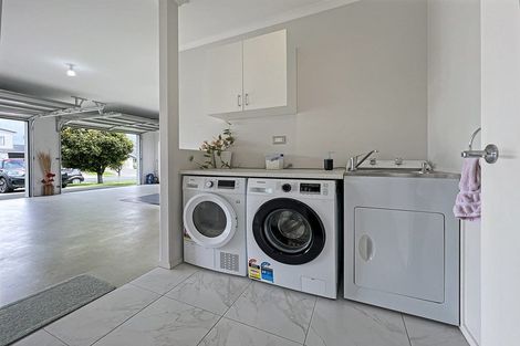 Photo of property in 65 Capriana Drive, Karaka, Papakura, 2113