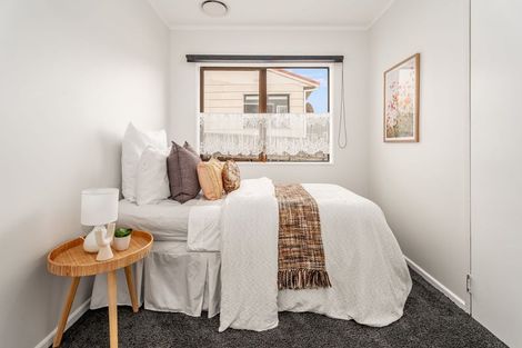 Photo of property in 38 Whanga Crescent, Titahi Bay, Porirua, 5022