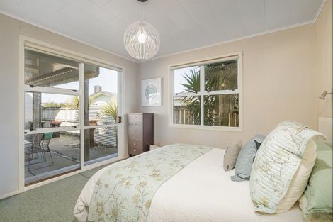 Photo of property in 14 School Road, Whitianga, 3510