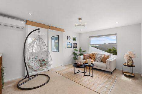 Photo of property in 1 Canter Lane, Aidanfield, Christchurch, 8025