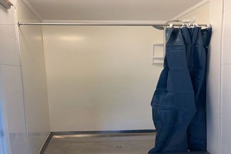 Photo of property in 2/527 Beach Road, Murrays Bay, Auckland, 0630