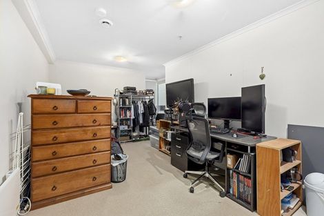 Photo of property in Monvie Apartments, 312/15 Holland Street, Te Aro, Wellington, 6011