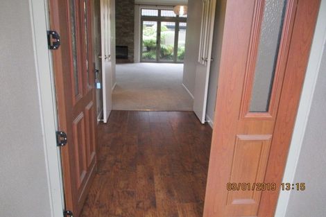 Photo of property in 1 Tarn Close, Pyes Pa, Tauranga, 3112