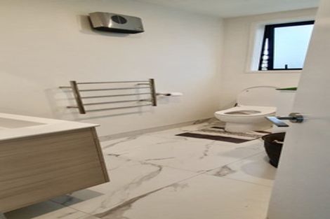 Photo of property in 7/22 Yeovil Road, Te Atatu Peninsula, Auckland, 0610