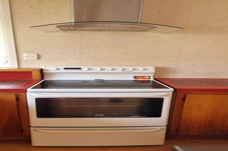 Photo of property in 27 Morton Avenue, Forrest Hill, Auckland, 0620