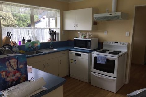 Photo of property in 2 Sorrento Way, Silverstream, Upper Hutt, 5019