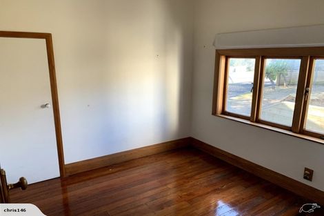 Photo of property in 26 Nutsey Avenue, Northcote, Auckland, 0627