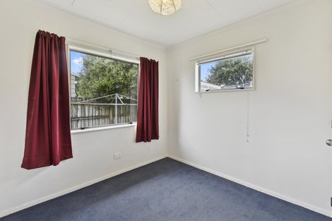 Photo of property in 2/15 Kent Road, Manurewa, Auckland, 2102