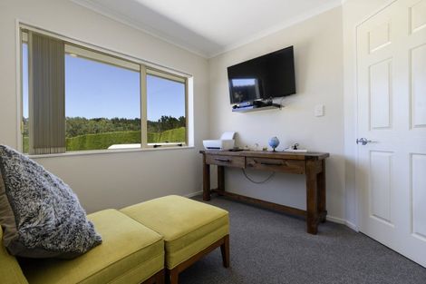 Photo of property in 100 Tebbutt Road, Lower Kaimai, Tauranga, 3171