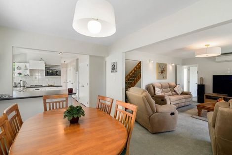 Photo of property in 28 Mark Place, Lynmore, Rotorua, 3010