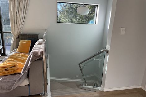 Photo of property in 18a Hazel Glen, Bayview, Auckland, 0629