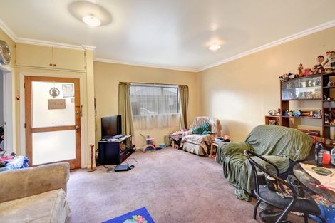 Photo of property in 3 Osmond Street, South Dunedin, Dunedin, 9012