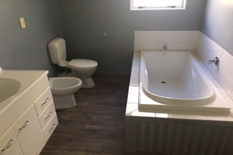 Photo of property in 9a Kingsway Crescent, Forest Lake, Hamilton, 3200