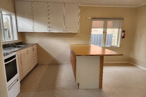 Photo of property in 32 Cameron Road, Hamilton East, Hamilton, 3216