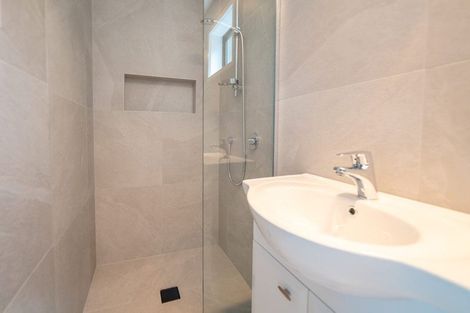 Photo of property in 22 Golden Terrace, Queenstown, 9300