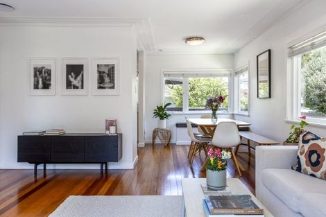 Photo of property in 58 Kervil Avenue, Te Atatu Peninsula, Auckland, 0610