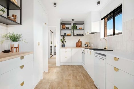 Photo of property in 207b Ngatai Road, Otumoetai, Tauranga, 3110