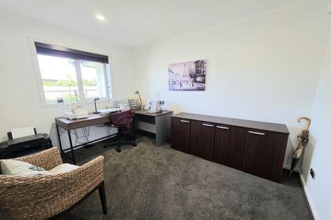 Photo of property in 16 North Ridge Drive, Oamaru North, Oamaru, 9400