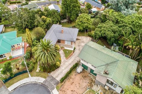 Photo of property in 15 Campbell Place, Papakura, 2110