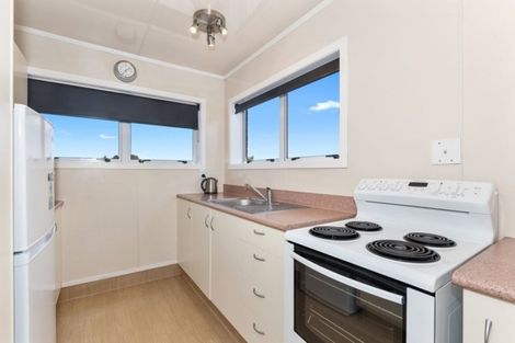 Photo of property in 82 Bream Bay Drive, Ruakaka, 0116