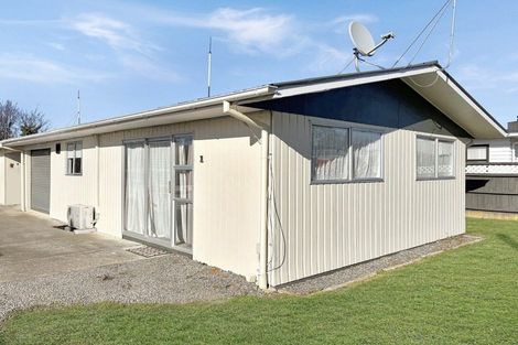 Photo of property in 3b Beedie Street, Dannevirke, 4930