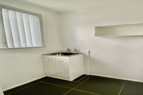 Photo of property in 1/15 Garth Place, Manurewa, Auckland, 2102