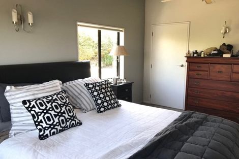 Photo of property in 1/9 Hythe Terrace, Mairangi Bay, Auckland, 0630