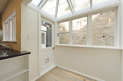 Photo of property in 249 Tinakori Road, Thorndon, Wellington, 6011