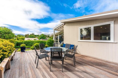 Photo of property in 79a Girrahween Drive, Totara Vale, Auckland, 0629