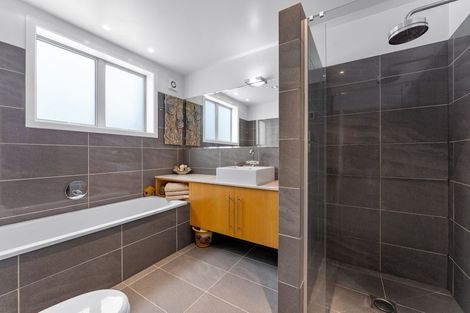 Photo of property in 41 Prospect Terrace, Milford, Auckland, 0620