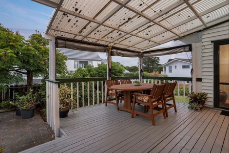 Photo of property in 156 Oceanbeach Road, Mount Maunganui, 3116