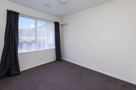 Photo of property in 11b Gemstone Drive, Birchville, Upper Hutt, 5018