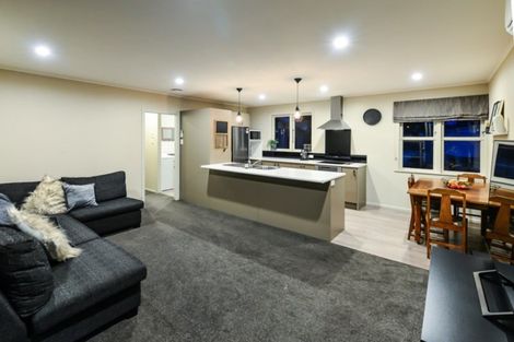 Photo of property in 43b Tuhikaramea Road, Dinsdale, Hamilton, 3204