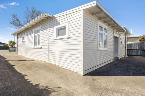 Photo of property in 1/705 Heretaunga Street East, Parkvale, Hastings, 4122